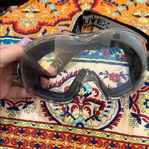 Uvex Gray and Black Ski Goggles